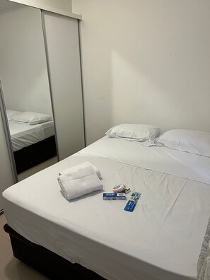 1 chambre, coffres-forts dans les chambres, bureau