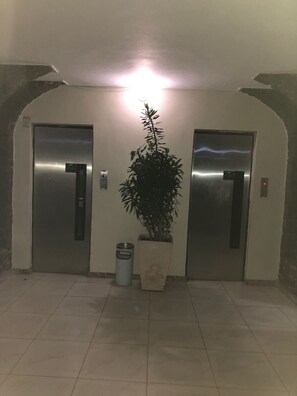 Interior - Cozy Flat Copacabana Beach, Ipanema and Metro Station (Copacabana Rio de Janeiro)