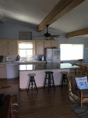 Microwave, stovetop, dishwasher