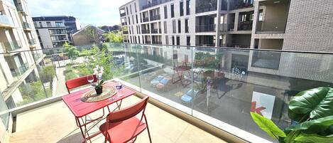 ลานระเบียง/นอกชาน