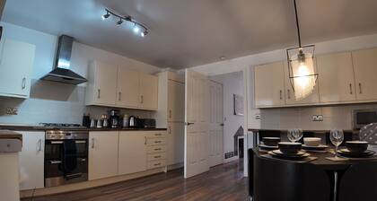 Stylish Stay in Vibrant Salford, Manchester!