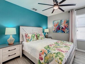 6 slaapkamers, een strijkplank/strijkijzer, wifi, beddengoed