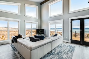 TV, ping pong, books