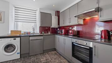 Microwave, oven, dishwasher