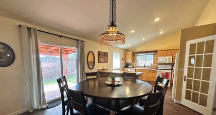 The perfect private and clean home. Fenced yard with covered patio and BBQ.