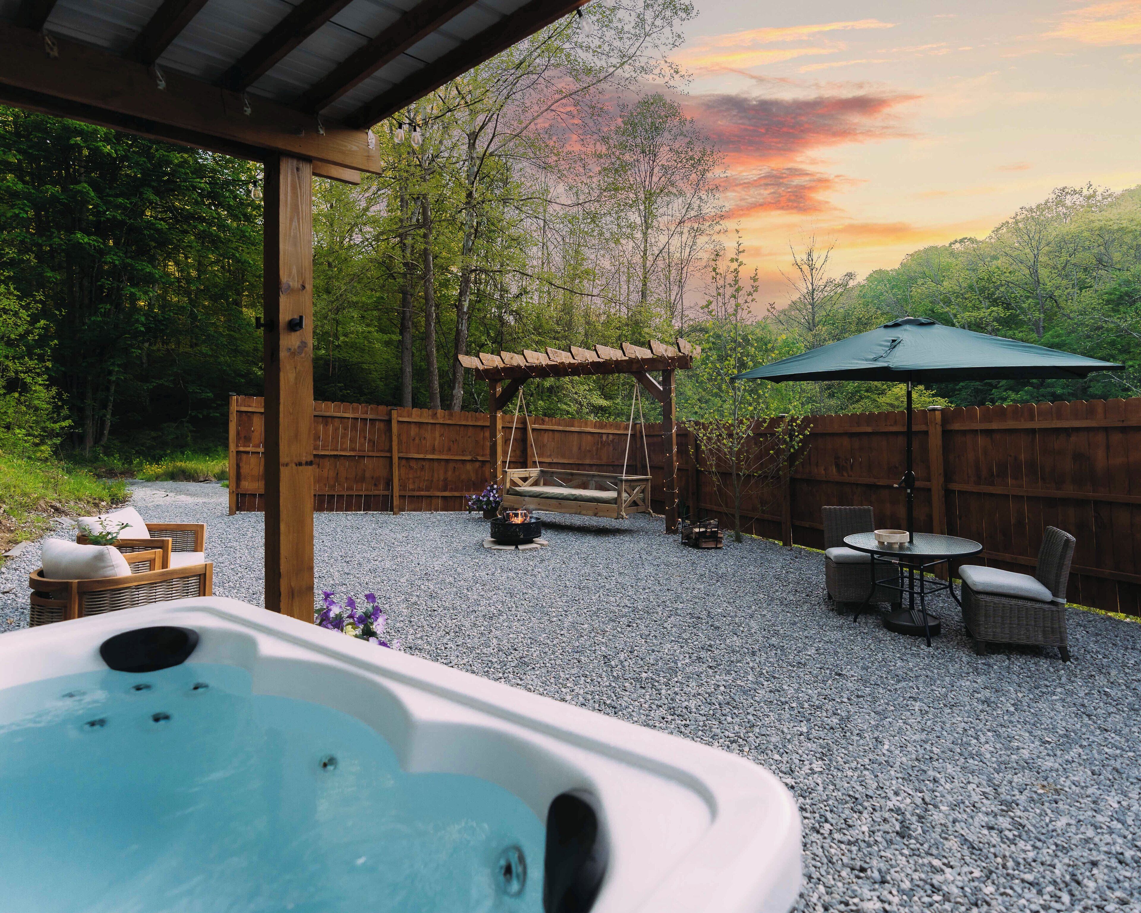 Outdoor spa tub