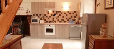 Microwave, oven, dishwasher