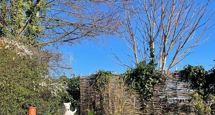 Windmill retreat close to Cambridge, Newmarket and Ely