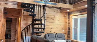 Beautiful Log Cabin on Moose River in Jackman ME