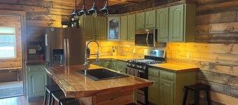 Beautiful Log Cabin on Moose River in Jackman ME