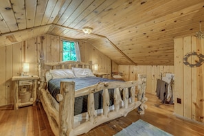 1 bedroom, iron/ironing board, WiFi, bed sheets - Mountain Views Cottage - Perfect Couples Retreat (Cascade)