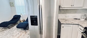 3-bedroom house in beautiful Richmond with AC, WiFi