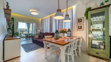 Apartamento luxo | Opções para refeição