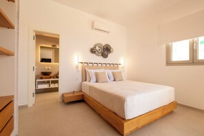 Vila Mewah, 2 kamar tidur, kolam renang pribadi, pemandangan laut | Seprai premium, brankas, tirai kedap cahaya, dan kedap suara