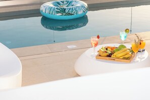 Sole | Mia Anasa - Luxury Suites | Private pool