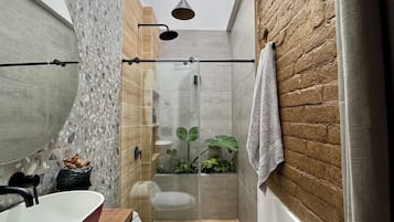 Hair dryer, towels, soap, shampoo