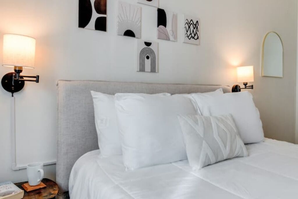 2 chambres, fer et planche à repasser, Wi-Fi gratuit, draps fournis