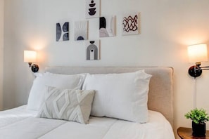 2 chambres, fer et planche à repasser, Wi-Fi gratuit, draps fournis