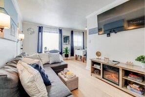 TV connectée, cheminée