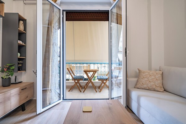 Living area - Zeus Nest for 4 pers by ΜΡS (Athina)