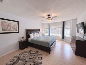4 chambres, fer et planche à repasser, Wi-Fi gratuit, draps fournis