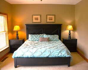 4 soverom, strykejern/-brett, wi-fi og sengetøy