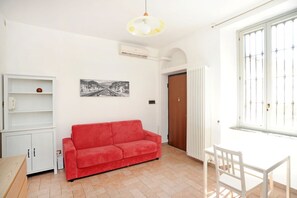 Living area - Moro 137 Apartment Navigli  (MILANO)