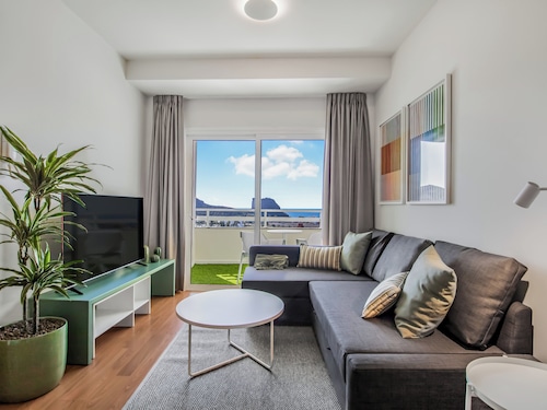 Agaete Shine Suites 202
