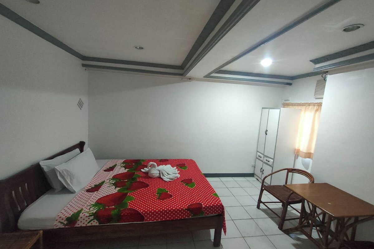 Standard Room Double AC (with shared bathroom)