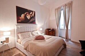 1 chambre, fer et planche à repasser, Wi-Fi, literie fournie