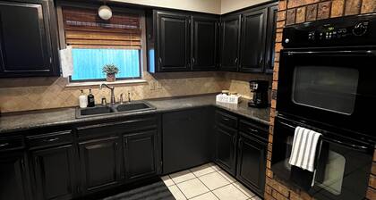 Spacious 3 bedroom, 2 bathroom home
