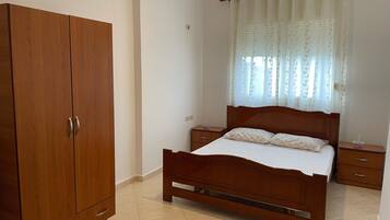 1 soverom, strykejern/-brett, wi-fi og sengetøy