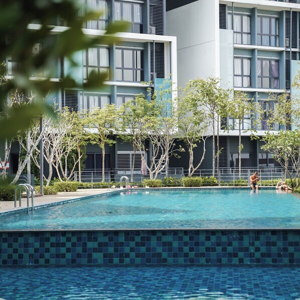 Outdoor pool - KLIA AIRPORT HOMESTAY 17 (Sepang)