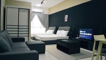 Family Studio, City View | Interior