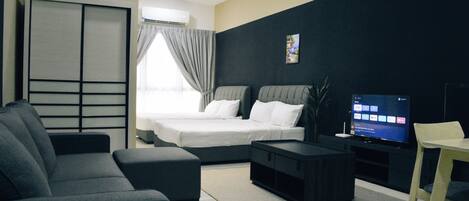 Family Studio, City View | Interior