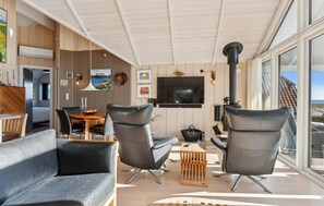Interior - Gorgeous home in Hadsund with sauna (Hadsund)