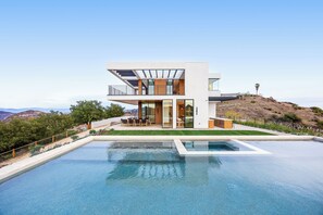 Pool - Malibu Estate in heart of the wine country. (Malibu)