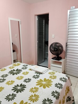 2 bedrooms, WiFi, bed sheets - Cozy house for family. (Lagoa Seca Juazeiro do Norte)