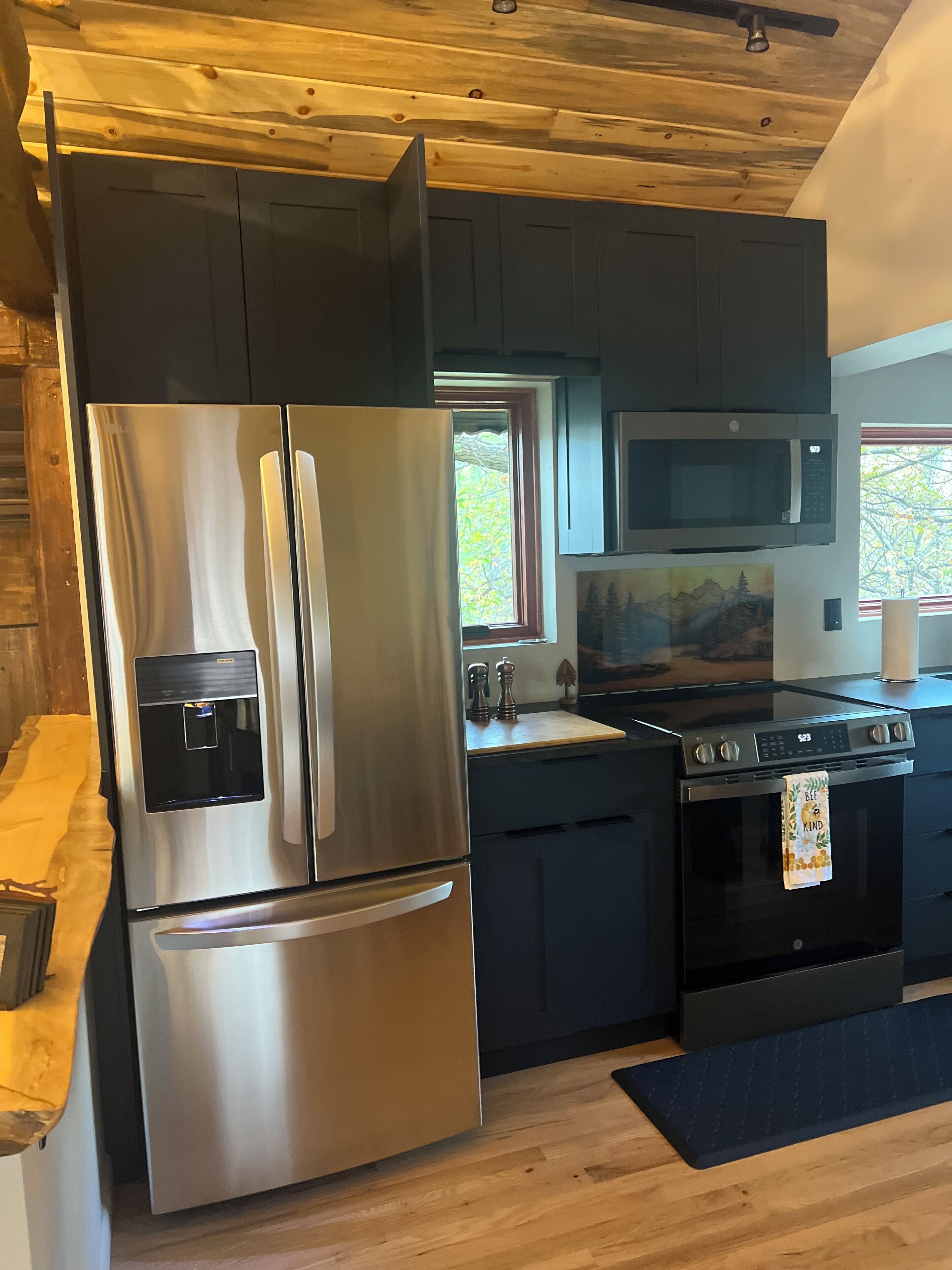 Mikrowelle, Ofen, Herdplatte, Geschirrspüler