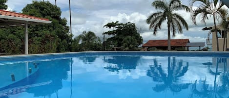 Piscina all'aperto