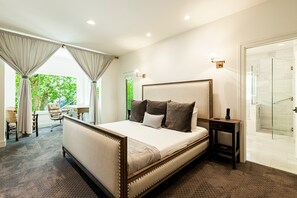 4 bedrooms, desk, iron/ironing board, free WiFi