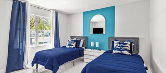 Cozy 3BR Vero Beach Retreat 10 Mins to Beaches. Early Check-In & Late Check-Out!