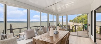 NEW! Bay Shore Retreat – Hot Tub, Games & Mins to Downtown TC! ➠ 7345