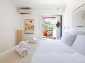 1 chambre, fer et planche à repasser, Wi-Fi, draps fournis