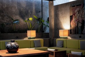 Terrace/patio - BÁSICO PIXOY HOTEL (Valladolid)