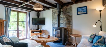 Duinenhuis 123 with parking by Interhome