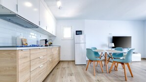 Uklassifisert bilde, 2 av 23, knapp