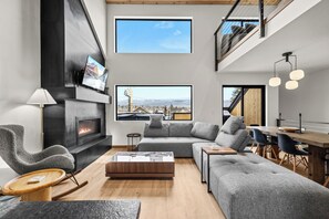 TV connectée, cheminée