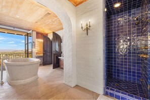 Nicht klassifiziertes Bild, 2 von 45, Schaltfläche