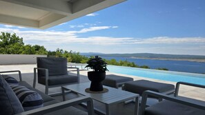 Terrace/patio - Villa Sea Line with heated pool (Kvarner - Jadranovo) (Jadranovo)